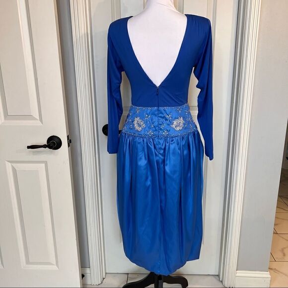 VIVEINNE for Trendy New York Blue beaded Vintage deep lowback dress size 2-4 - Picture 3 of 11